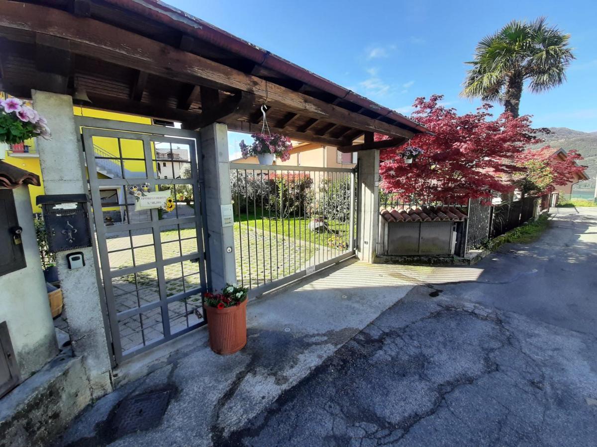 Apartment L'Ulivo Lake View In Private Street Lierna Exterior photo