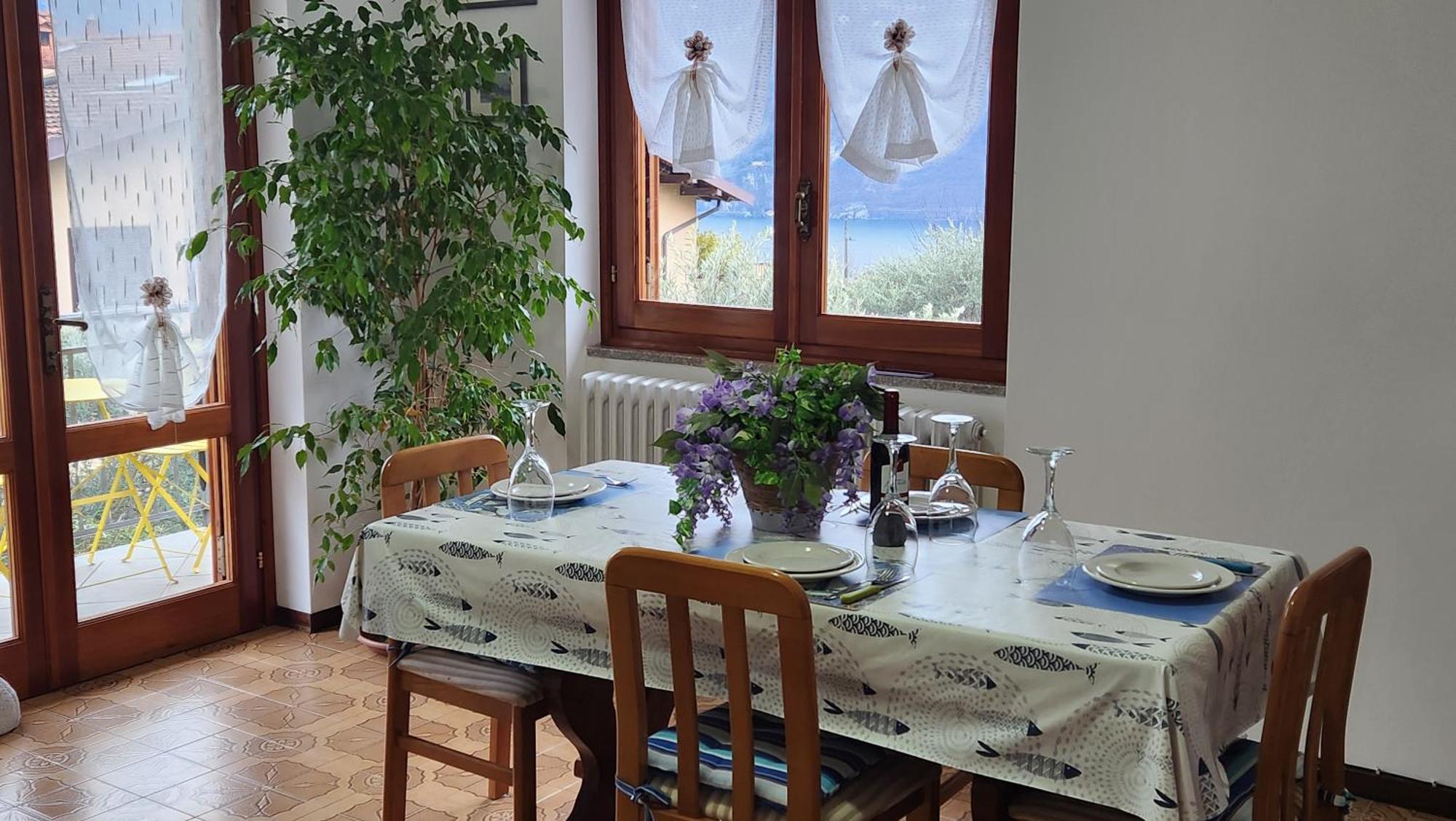 Apartment L'Ulivo Lake View In Private Street Lierna Exterior photo